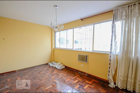 Cozinha de apartamento para alugar com 3 quartos, 70m² em Estácio, Rio de Janeiro