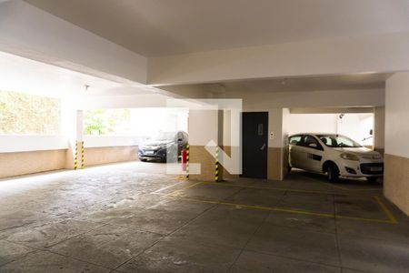 Garagem de apartamento para alugar com 2 quartos, 85m² em Humaitá, Rio de Janeiro