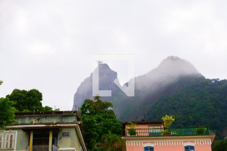 Vista de apartamento para alugar com 2 quartos, 85m² em Humaitá, Rio de Janeiro