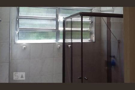 BANHEIRO de apartamento para alugar com 2 quartos, 60m² em Vila Ester (zona Norte), São Paulo