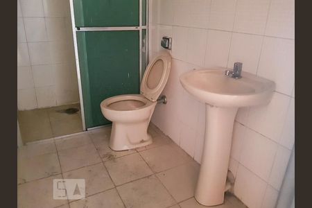 Banheiro de apartamento à venda com 2 quartos, 58m² em Jardim Adutora, São Paulo