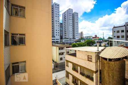 Vista Quarto 1 de apartamento à venda com 3 quartos, 80m² em Sion, Belo Horizonte