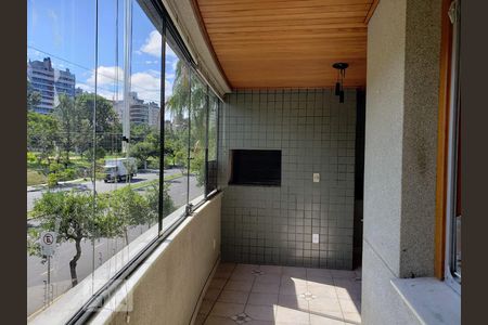 Apartamento para alugar com 3 quartos, 120m² em Petrópolis, Porto Alegre