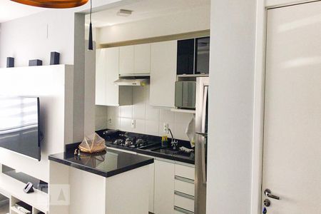 Cozinha  de apartamento à venda com 3 quartos, 65m² em Protásio Alves, Porto Alegre