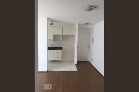 Cozinha e sala de apartamento para alugar com 3 quartos, 65m² em Vila Prudente, São Paulo