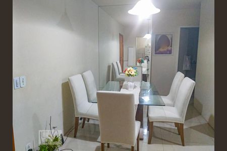 Apartamento à venda com 63m², 2 quartos e 1 vagaSala