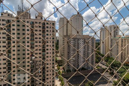 Vista do Quarto 1 de apartamento para alugar com 2 quartos, 65m² em Alphaville Industrial, Barueri