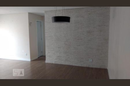 Sala de apartamento para alugar com 2 quartos, 61m² em Jardim Santa Emília, São Paulo