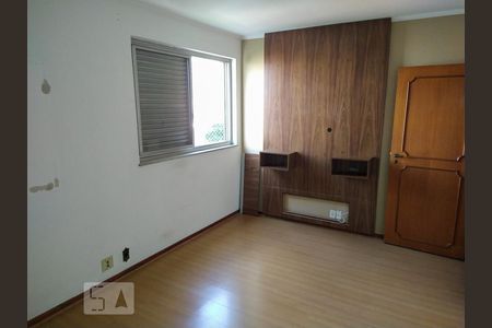 Suíte de apartamento para alugar com 3 quartos, 160m² em Vila Pompéia, São Paulo