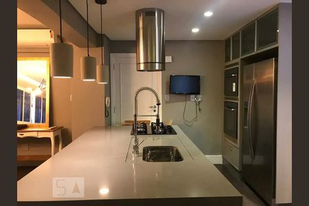 Apartamento para alugar com 110m², 3 quartos e 1 vaga Apartamento para alugar com 110m², 3 quartos e 1 vagaCozinha