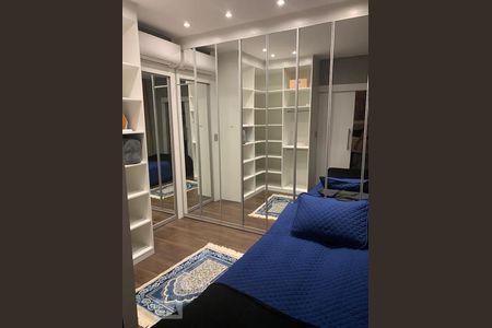 Closet de apartamento para alugar com 3 quartos, 130m² em Cerqueira César, São Paulo