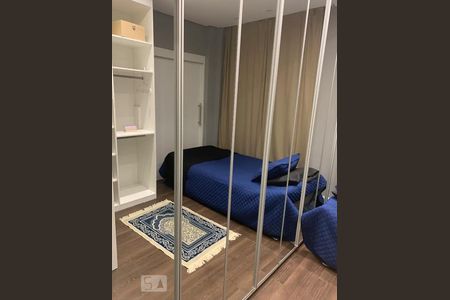 Closet de apartamento para alugar com 3 quartos, 130m² em Cerqueira César, São Paulo