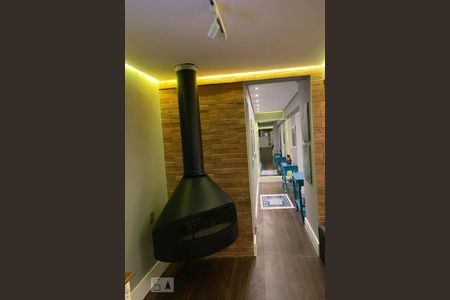 Apartamento para alugar com 110m², 3 quartos e 1 vaga Apartamento para alugar com 110m², 3 quartos e 1 vagaLareira