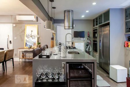 Apartamento para alugar com 110m², 3 quartos e 1 vaga Apartamento para alugar com 110m², 3 quartos e 1 vagaCozinha