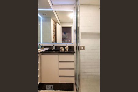 Apartamento para alugar com 110m², 3 quartos e 1 vaga Apartamento para alugar com 110m², 3 quartos e 1 vagaBanheiro