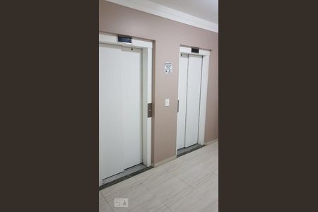 Elevador de apartamento à venda com 2 quartos, 55m² em Vila Jaguara, São Paulo