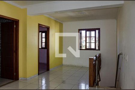 Hall 2° Andar de casa à venda com 4 quartos, 197m² em São José, Canoas