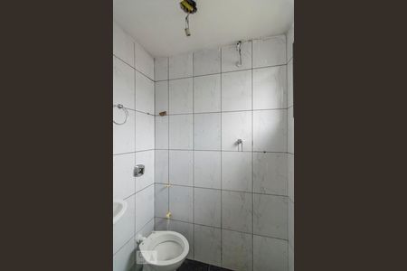 Banheiro da Suíte de apartamento para alugar com 2 quartos, 55m² em Vila Camilópolis, Santo André