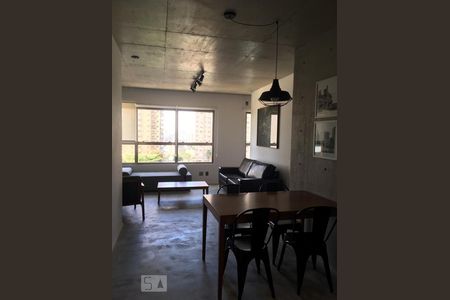 Sala de apartamento para alugar com 1 quarto, 71m² em Jardim Fonte do Morumbi, São Paulo