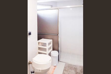 Banheiro de apartamento à venda com 2 quartos, 67m² em Vila Gomes, São Paulo