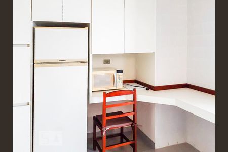 Cozinha de apartamento à venda com 2 quartos, 67m² em Vila Gomes, São Paulo