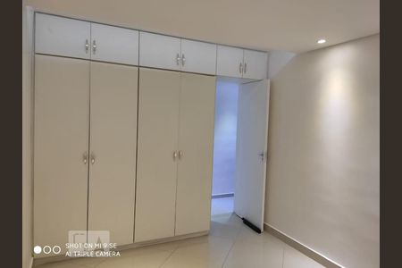 Quarto  de apartamento à venda com 2 quartos, 68m² em Jardim Taboão, São Paulo