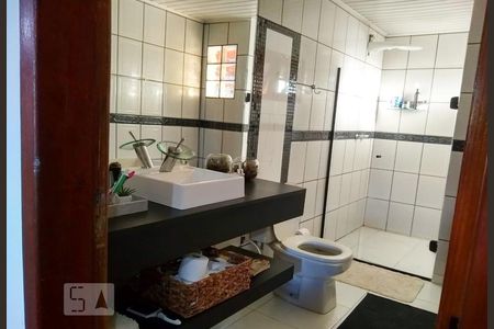 Banheiro de casa à venda com 4 quartos, 250m² em Canudos, Novo Hamburgo