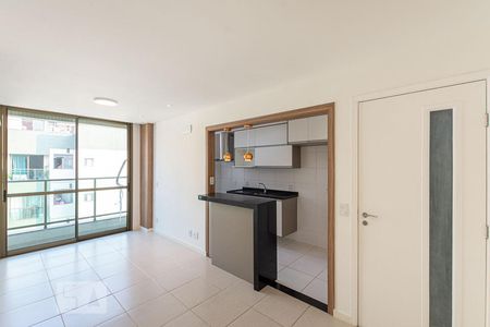 Sala de apartamento à venda com 2 quartos, 58m² em Badu, Niterói