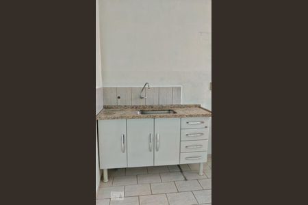 Cozinha de apartamento à venda com 2 quartos, 56m² em Parque Residencial Vila União, Campinas