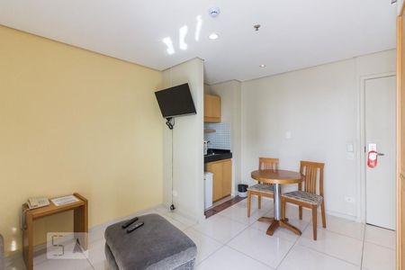Sala de kitnet/studio para alugar com 1 quarto, 44m² em Santana, São Paulo