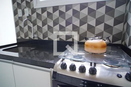 Cozinha de apartamento à venda com 1 quarto, 38m² em Sarandi, Porto Alegre