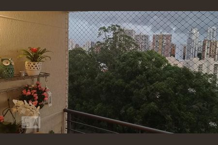 Varanda / Vista de apartamento à venda com 2 quartos, 68m² em Paraíso do Morumbi, São Paulo