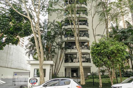 Studio à venda com 80m², 1 quarto e 1 vaga