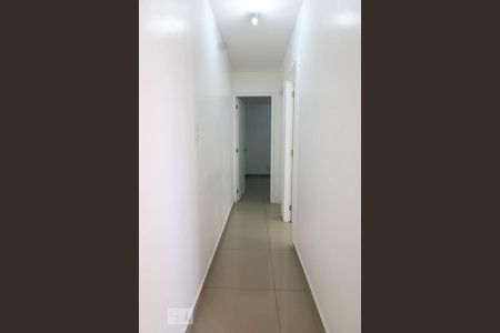 Corredor de apartamento para alugar com 2 quartos, 48m² em Parque João Ramalho, Santo André