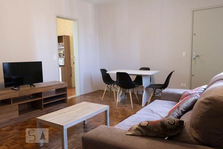 Sala de apartamento para alugar com 3 quartos, 75m² em Aclimação, São Paulo