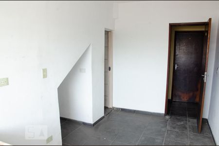 Sala/Quarto de kitnet/studio para alugar com 1 quarto, 20m² em Jardim Japão, São Paulo