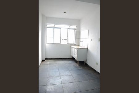 Sala/Cozinha de kitnet/studio para alugar com 1 quarto, 20m² em Jardim Japão, São Paulo