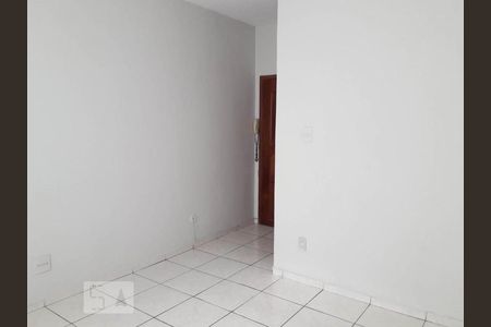 Sala de apartamento para alugar com 2 quartos, 40m² em Cachambi, Rio de Janeiro