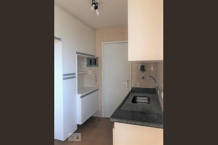 Cozinha de apartamento à venda com 3 quartos, 73m² em Jardim Londrina, São Paulo