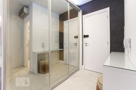 Cozinha de apartamento para alugar com 1 quarto, 40m² em Consolação, São Paulo