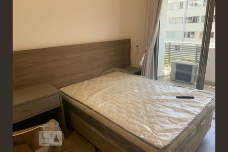 Quarto de kitnet/studio para alugar com 1 quarto, 30m² em Vila Madalena, São Paulo