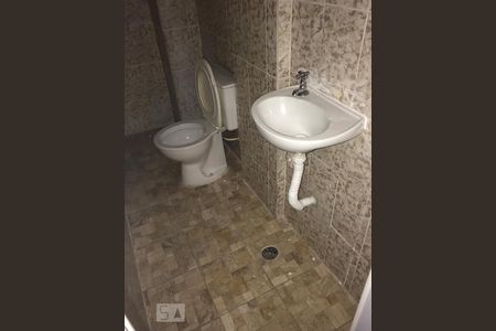 Banheiro de apartamento para alugar com 1 quarto, 30m² em Vila Pereira Barreto, São Paulo