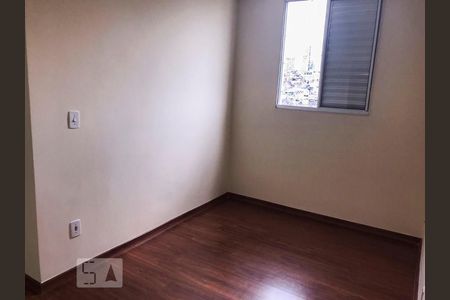 Quarto de apartamento para alugar com 2 quartos, 58m² em Taboão, São Bernardo do Campo