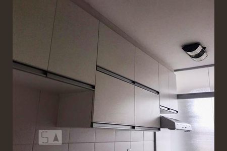 Cozinha de apartamento para alugar com 2 quartos, 58m² em Taboão, São Bernardo do Campo