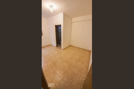 Quarto de casa para alugar com 1 quarto, 45m² em Vila Caraguatá, São Paulo