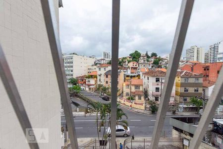Vista da Sala de apartamento para alugar com 2 quartos, 58m² em Icaraí, Niterói