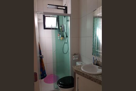 banheiro de apartamento para alugar com 2 quartos, 44m² em Lauzane Paulista, São Paulo