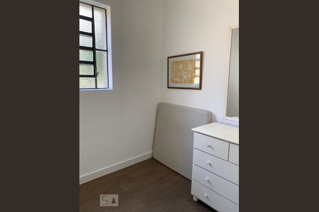 Quarto 1 de apartamento para alugar com 2 quartos, 40m² em Moinhos de Vento, Porto Alegre