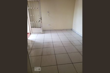 Sala de casa para alugar com 2 quartos, 70m² em Vila Isolina Mazzei, São Paulo