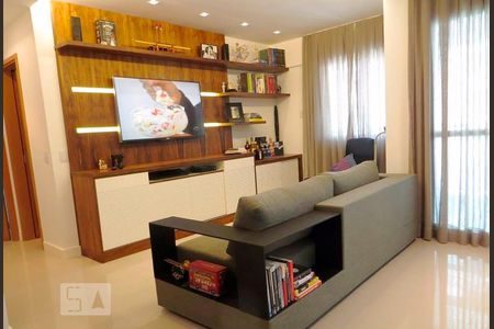 Sala de apartamento para alugar com 2 quartos, 100m² em Barra da Tijuca, Rio de Janeiro